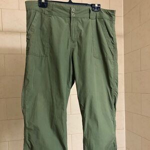 Calvin Klein cotton capri pants size 14 khaki